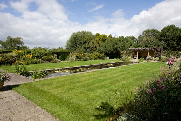 Tintinhull NT House and Gardens