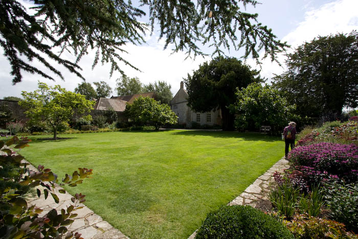 Tintinhull NT House and Gardens